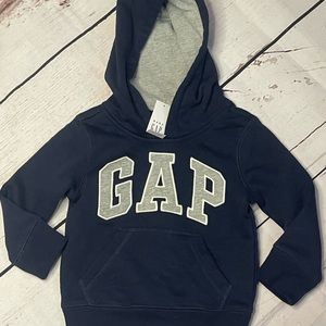 NwT 18-24m GAP hoodie